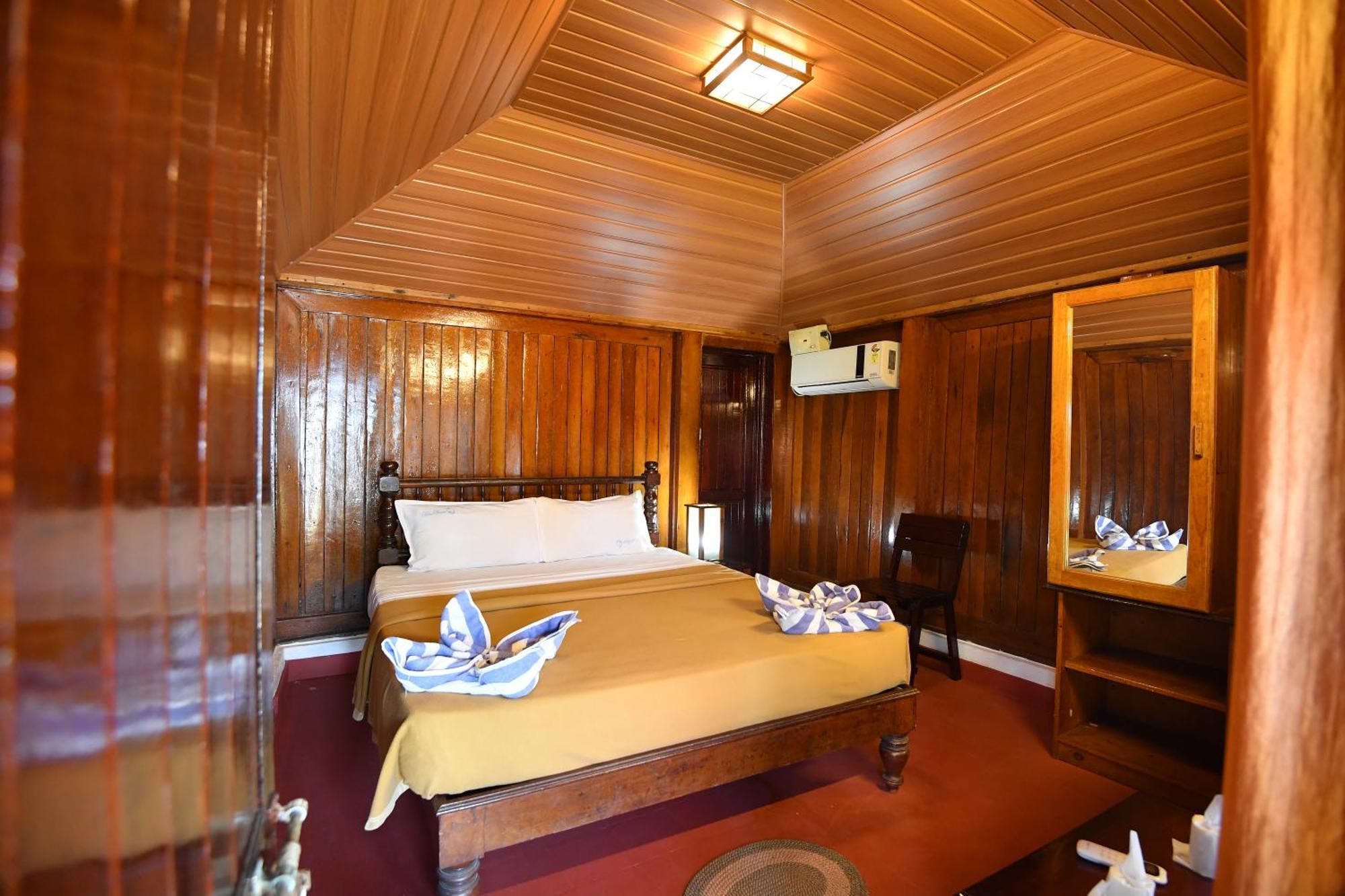 Blue Water Beach Resort Varkala Exterior foto