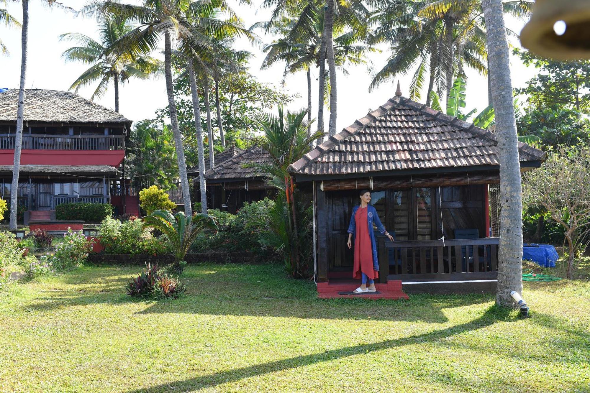 Blue Water Beach Resort Varkala Exterior foto