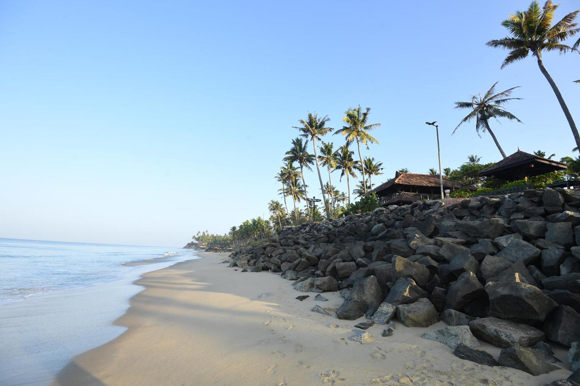 Blue Water Beach Resort Varkala Exterior foto